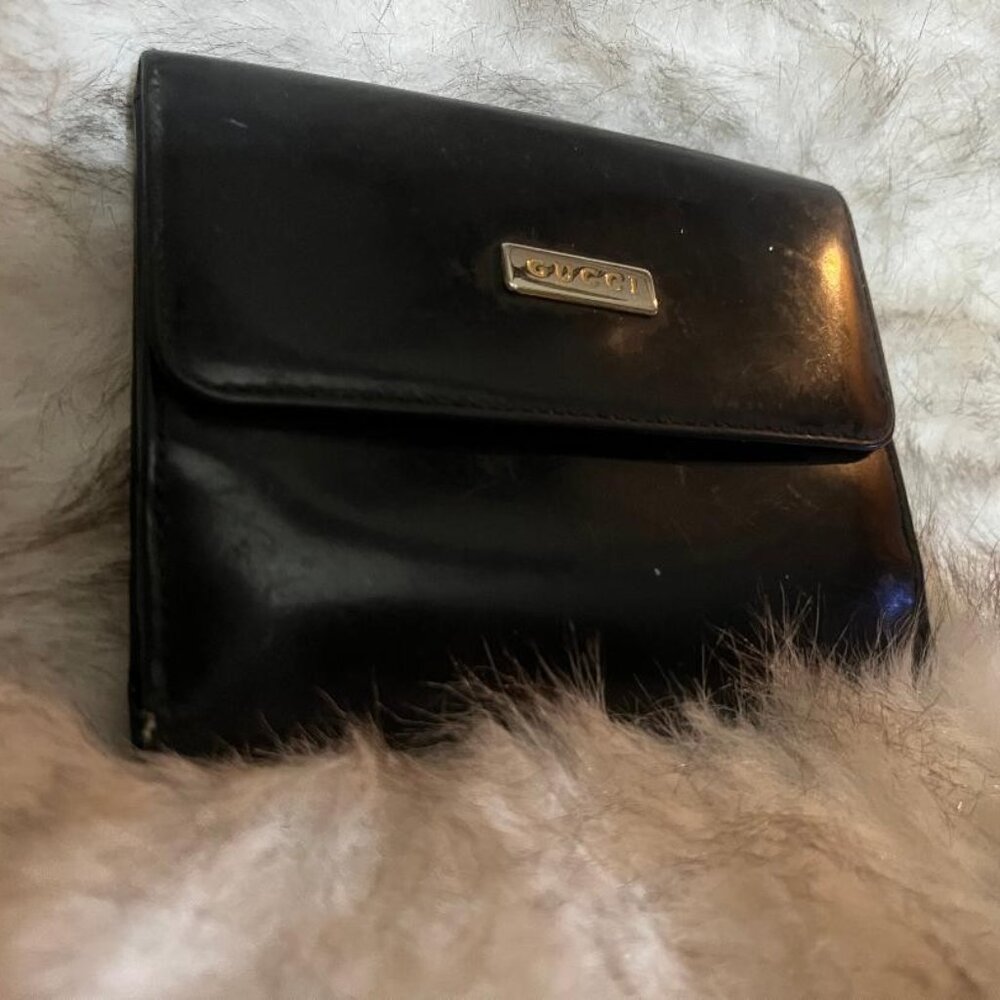 GUCCI BLACK WALLET